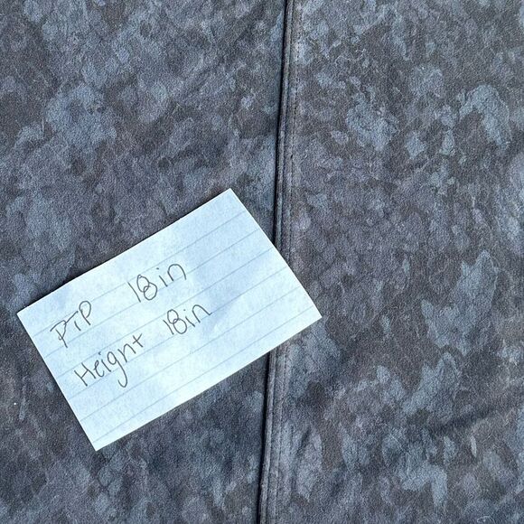 Lululemon All Aligned Mock Neck Long Sleeve Shirt
Hideaway Camo Deep Coal Multi - Picture 8 of 8